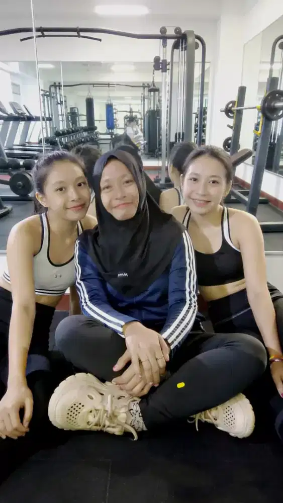 PERSONAL TRAINER