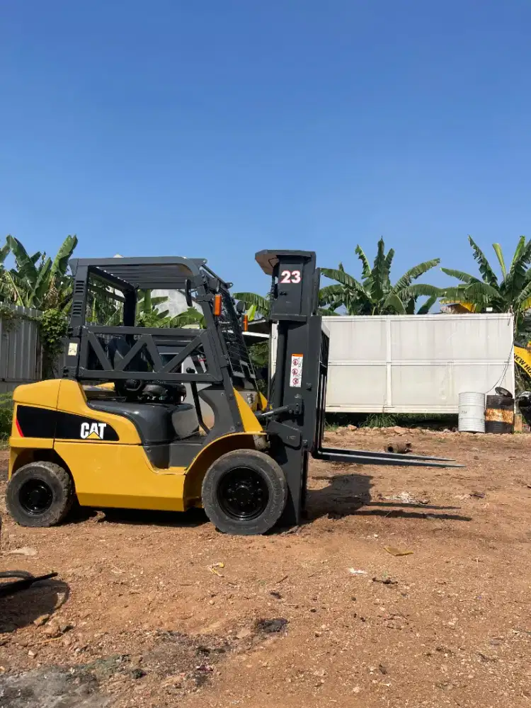Jual Forklift CAT 2.5ton Container Spec