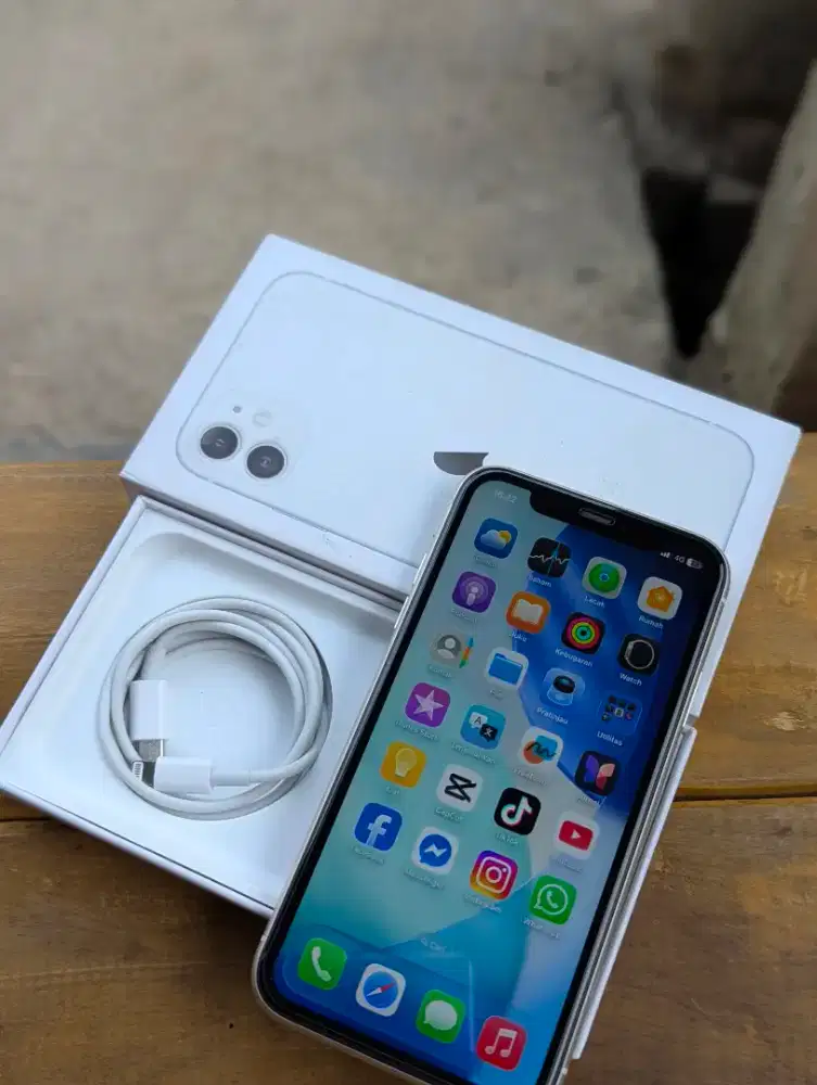 iPhone 11 64gb all op