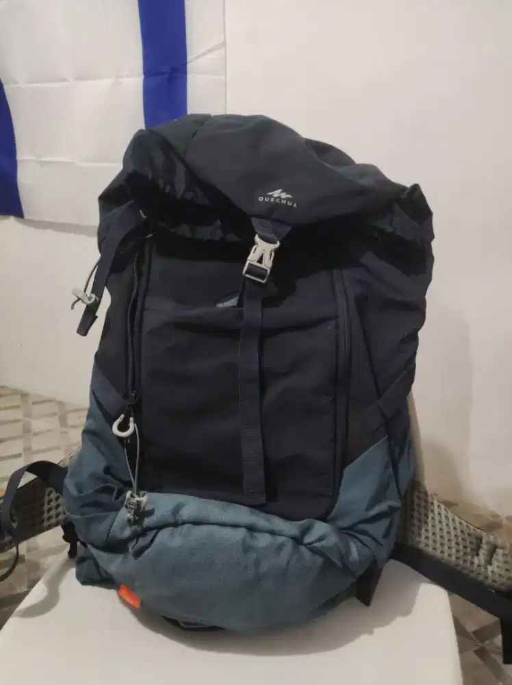 Ransel gunung Quechua