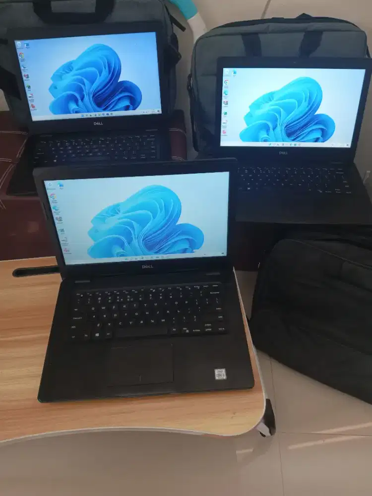 Laptop Dell Vostro 3490 Core i5 Gen Ke 10 RAM 8GB SSD 256GB Mulus