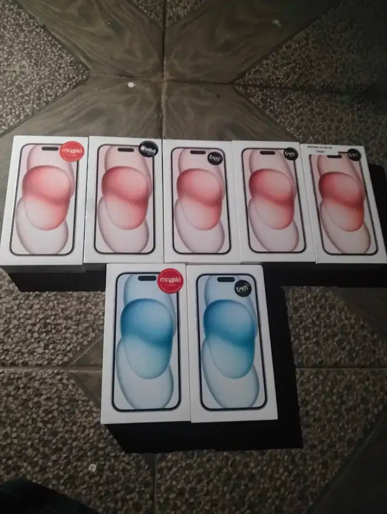 iPhone 15 128 GB garansi resmi Indonesia iBox GDN digimap ( BNIB)