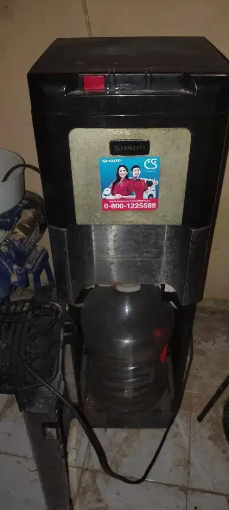 Jual Dispenser bawah. Free 2 galon cleo