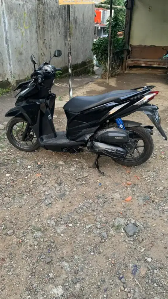 Vario 125 LED Tahun 2016