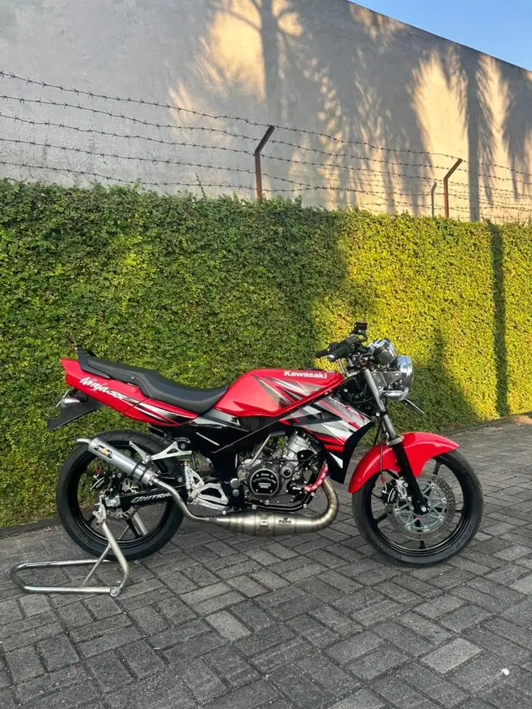 Kawasaki ninja ss 150