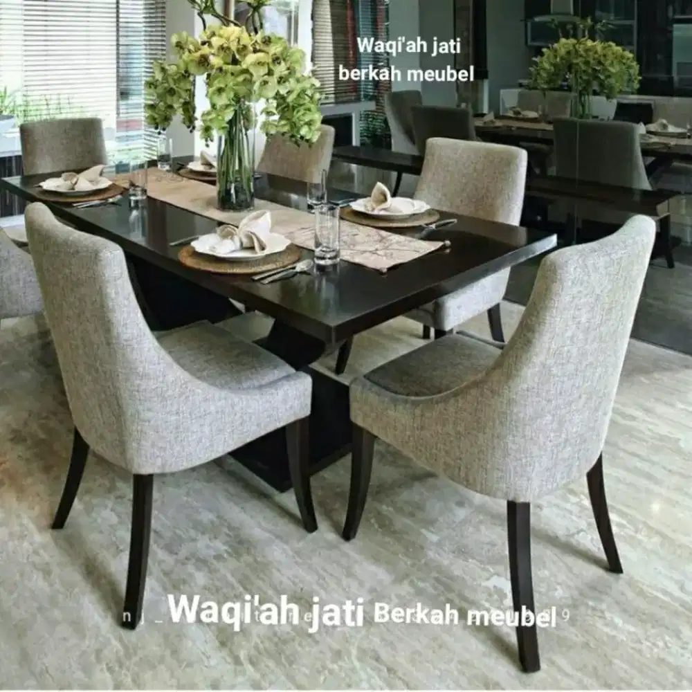 Meja makan Retro modern,k.6,kayu jati tua