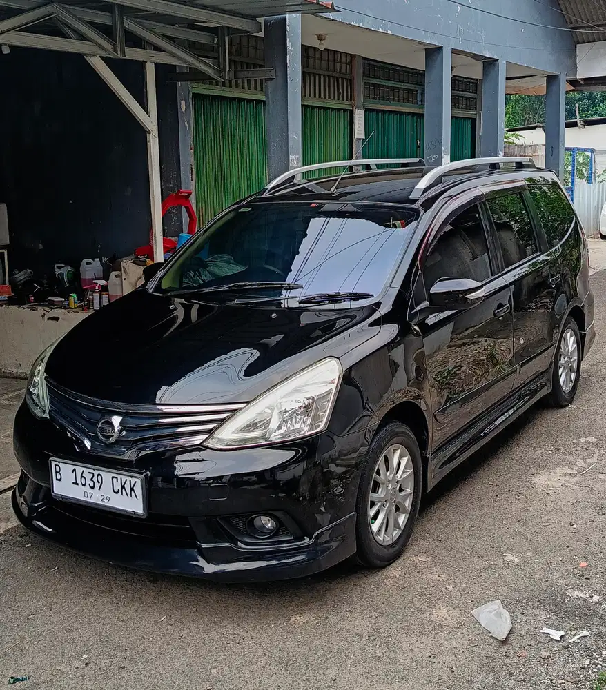 Nissan Grand livina 2014 Bensin