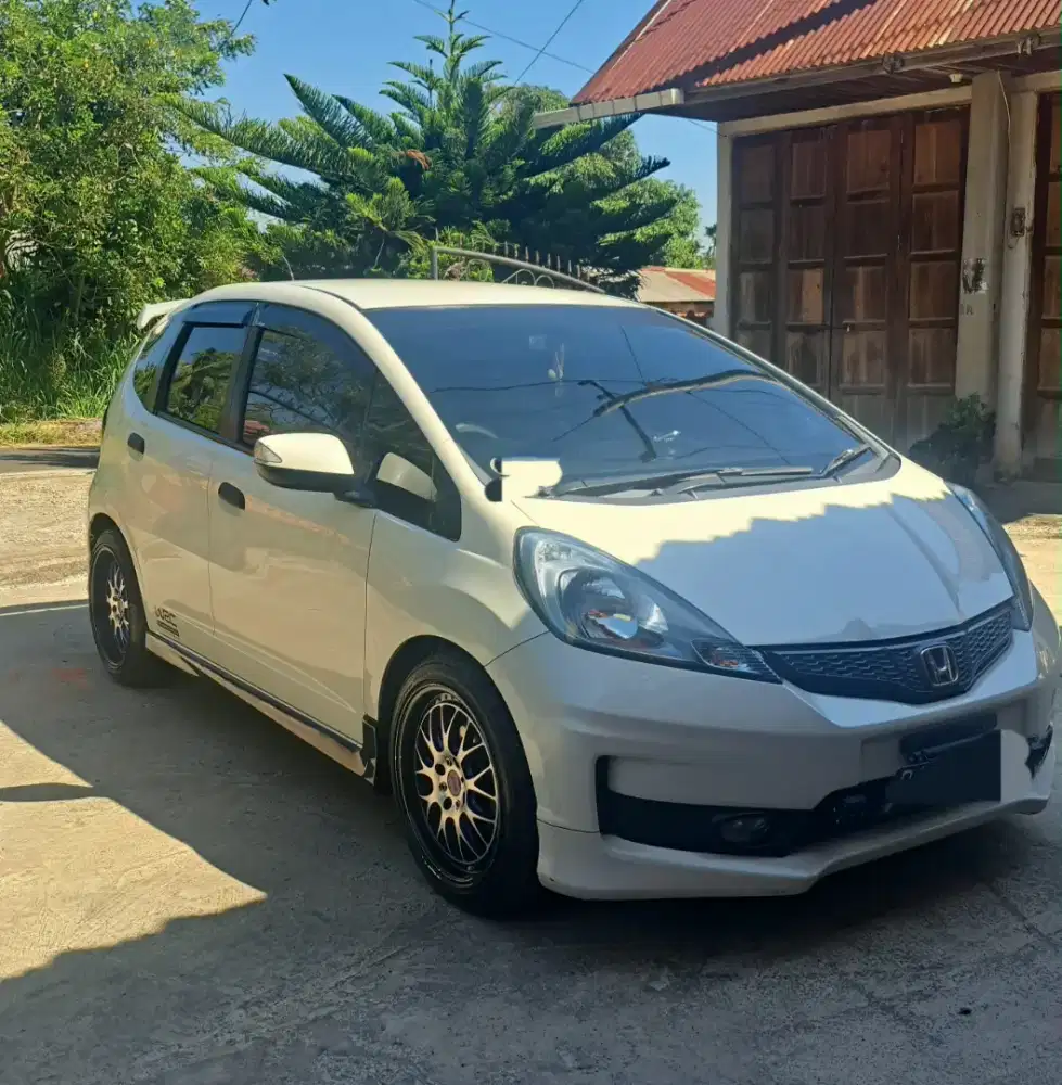 di jual Jazz 2011