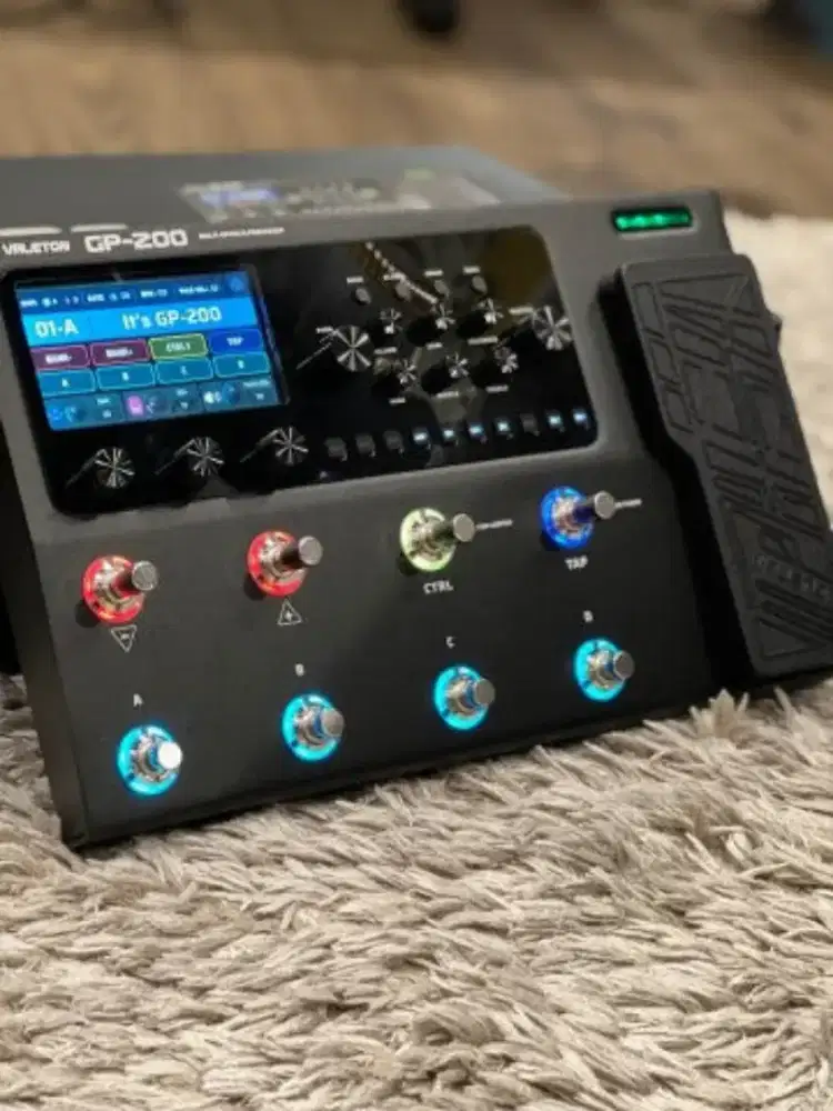 Valeton GP-200 Black Original Second | Multi Effects Guitar