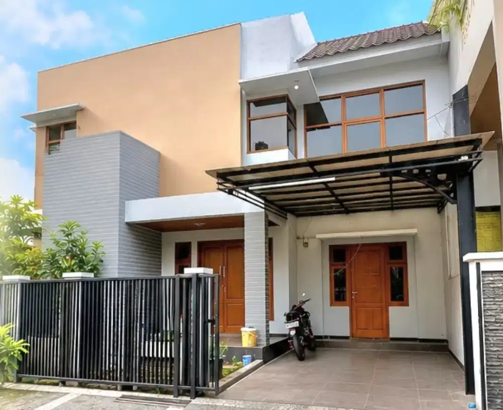 Rumah 2 lantai termurah di jatinegara  indah cakung jakarta