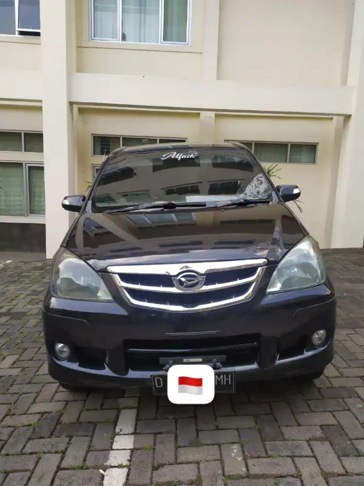 DIJUAL CEPAT XENIA Xi 1.3 DELUXE FAMILY 2010