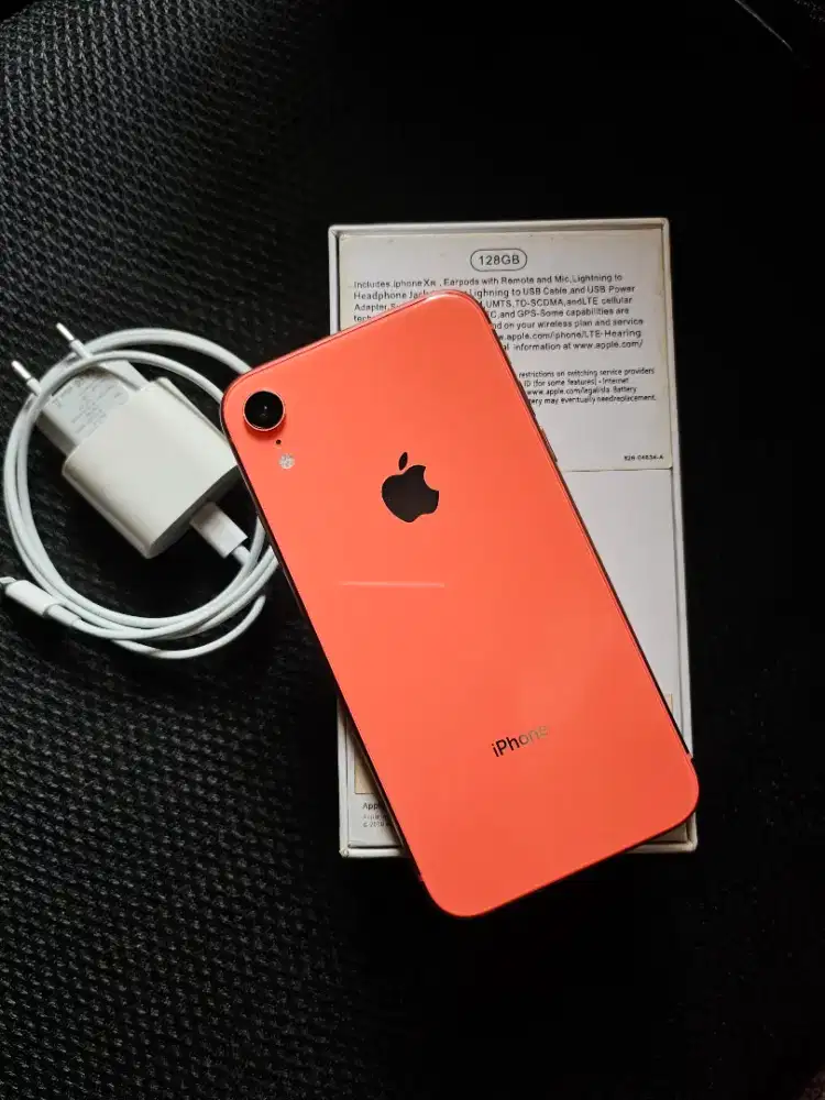 IPHONE Xr 128gb LENGKAP mulus