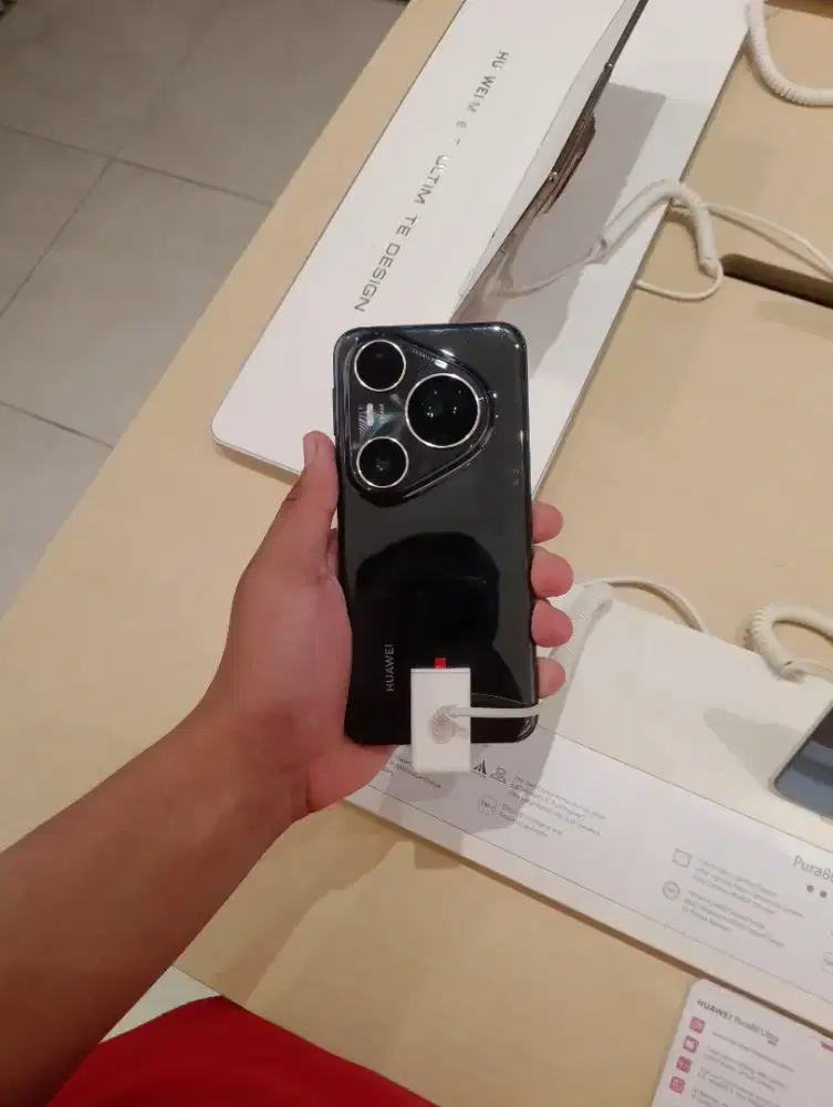 Huawei Pura80 Ultra