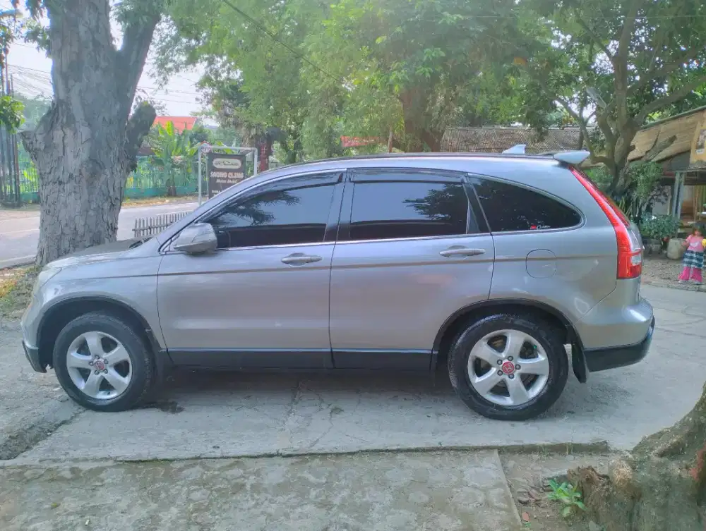 Dijual Honda CRV 2.0 2007 manual harga 85.000.000 nett