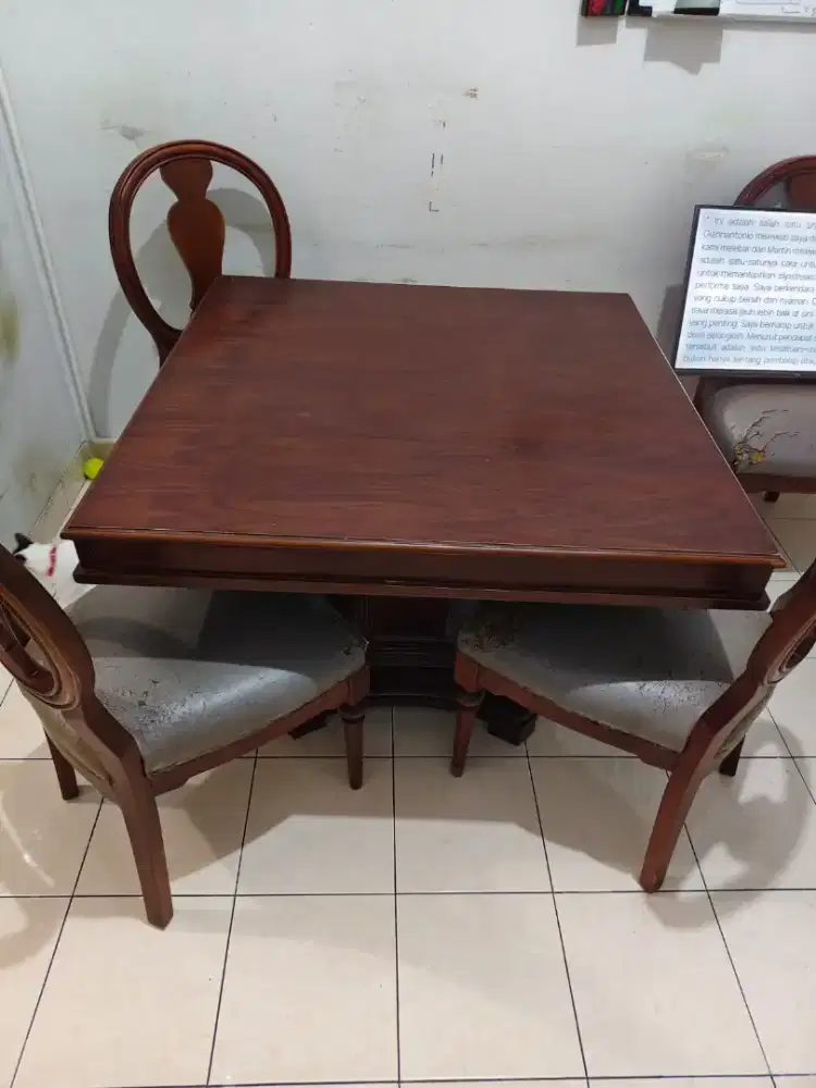 Meja makan set kayu