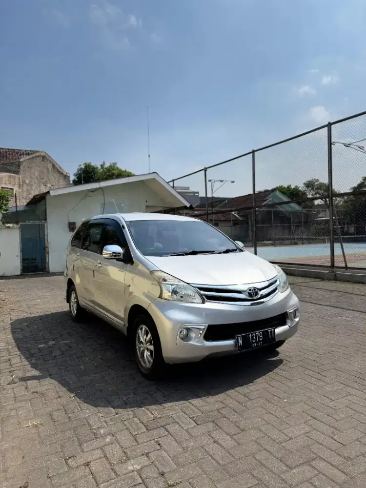 TOYOTA AVANZA G MATIC 2013