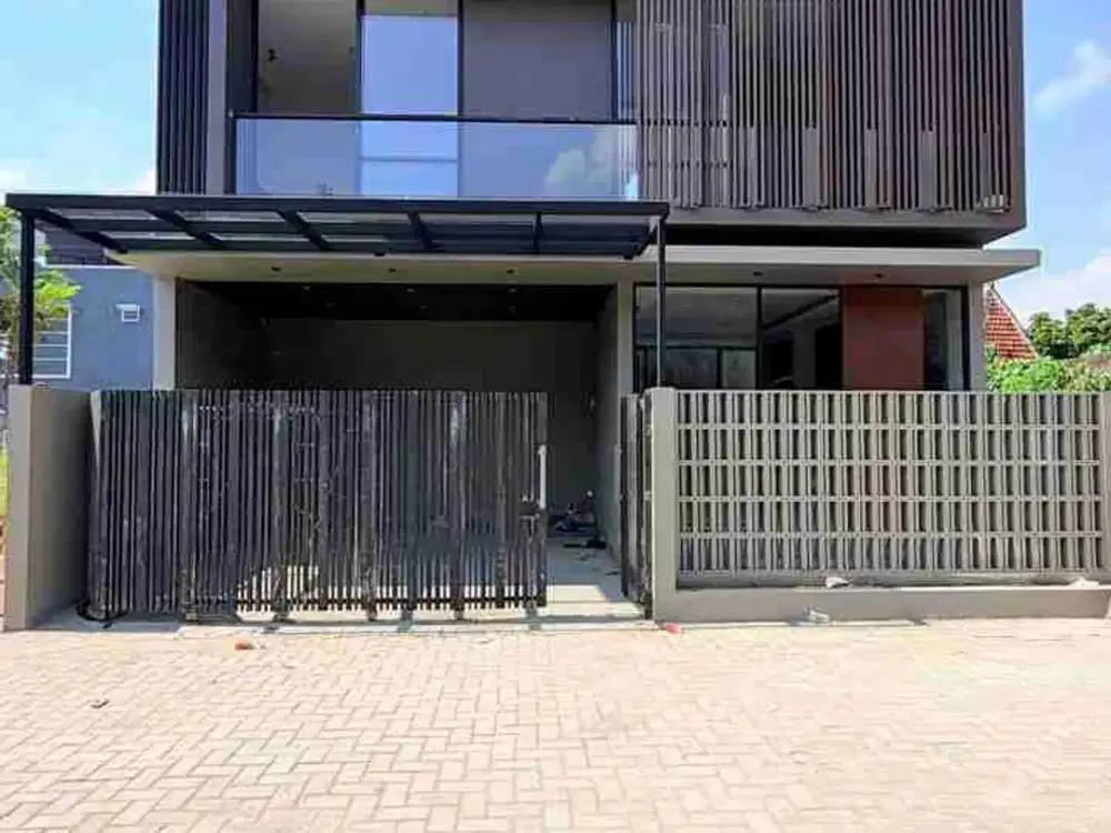 RUMAH MEWAH 2 LANTAI KONTEMPORER MODERN FULL FURNISHED DI PURWOMARTANI SLEMAN