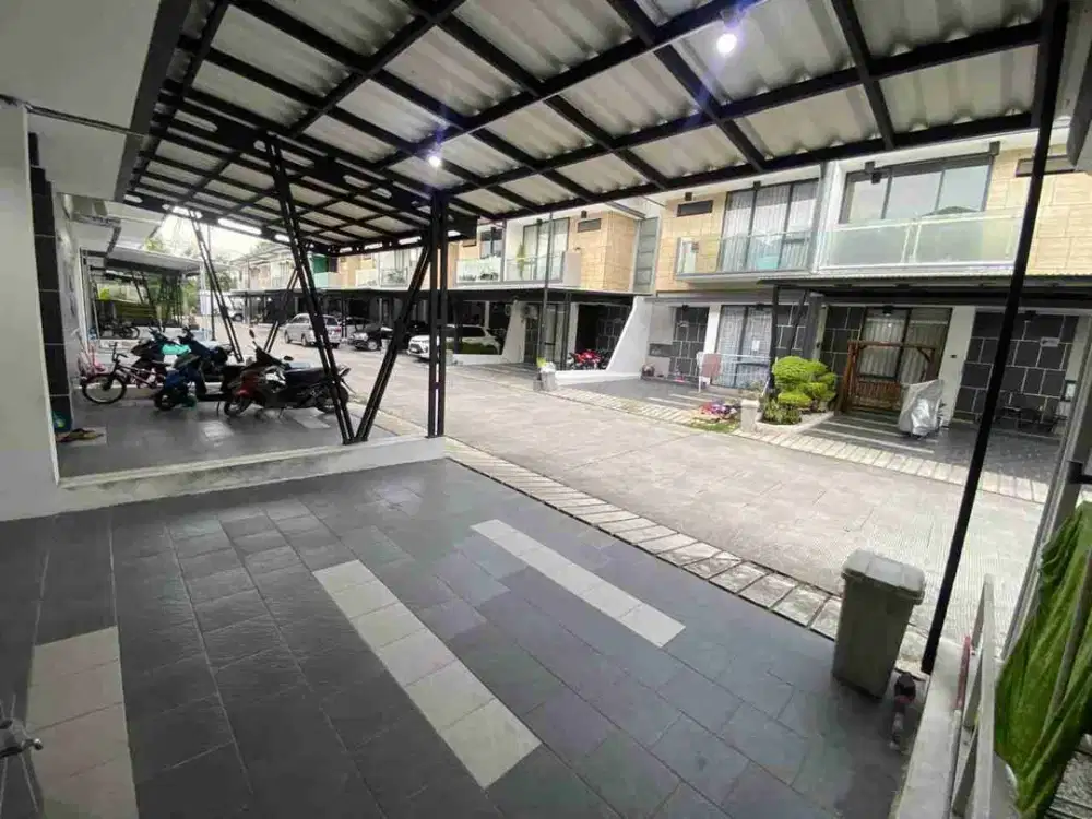 Di Jual Cepat Rumah Siap Huni 3 Lantai Bonus Furnished Di Golden City dekat Summarecon Bekasi