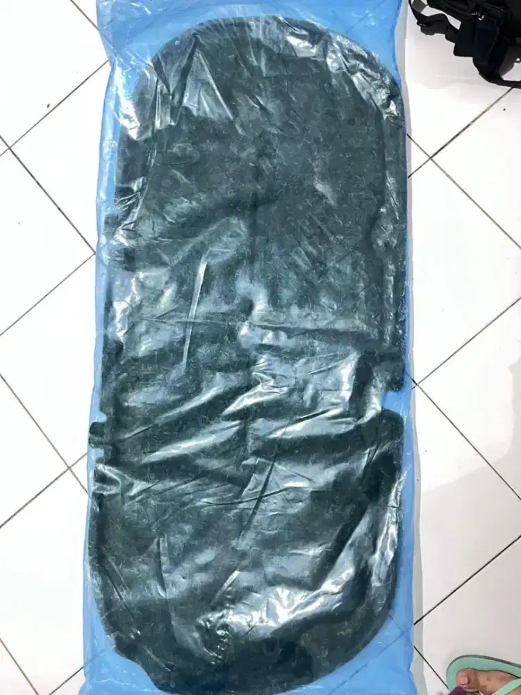 Peredam kap mesin innova zenix