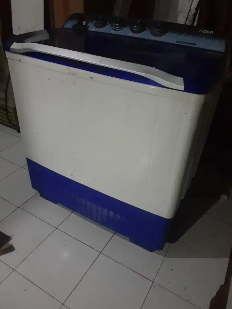 Mesin cuci 2 tabung