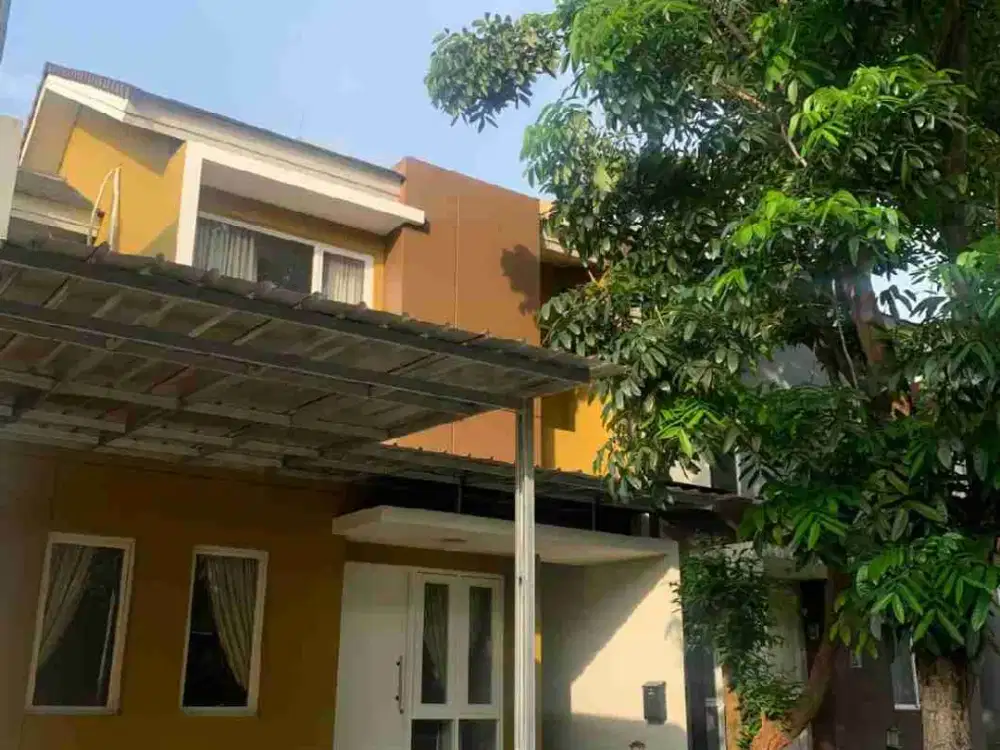 Disewakan Rumah 2 Lantai Foresta BSD Semi Furnished