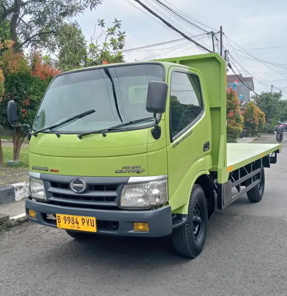 HINO DUTRO 110 SD 2013 ENGKEL LONG CARGO LOS BAK