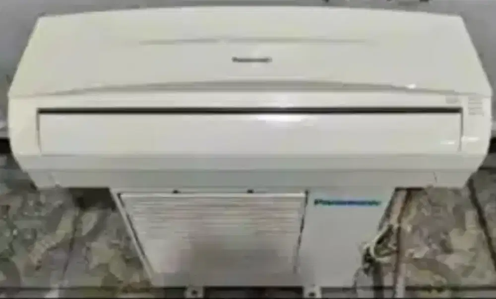 Jual ac panasonic1/2 lowwat 320watt kondisi 95% ori semua