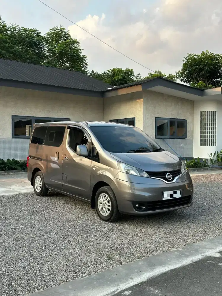 Nissan Evalia AT type XV 2012