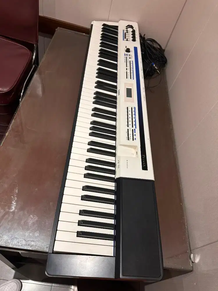 Piano keyboard casio priva px 55