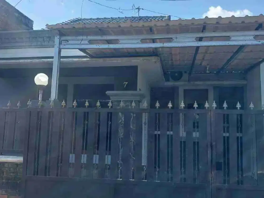 Disewakan rumah full furnish bulanan di Sambiroto Semarang