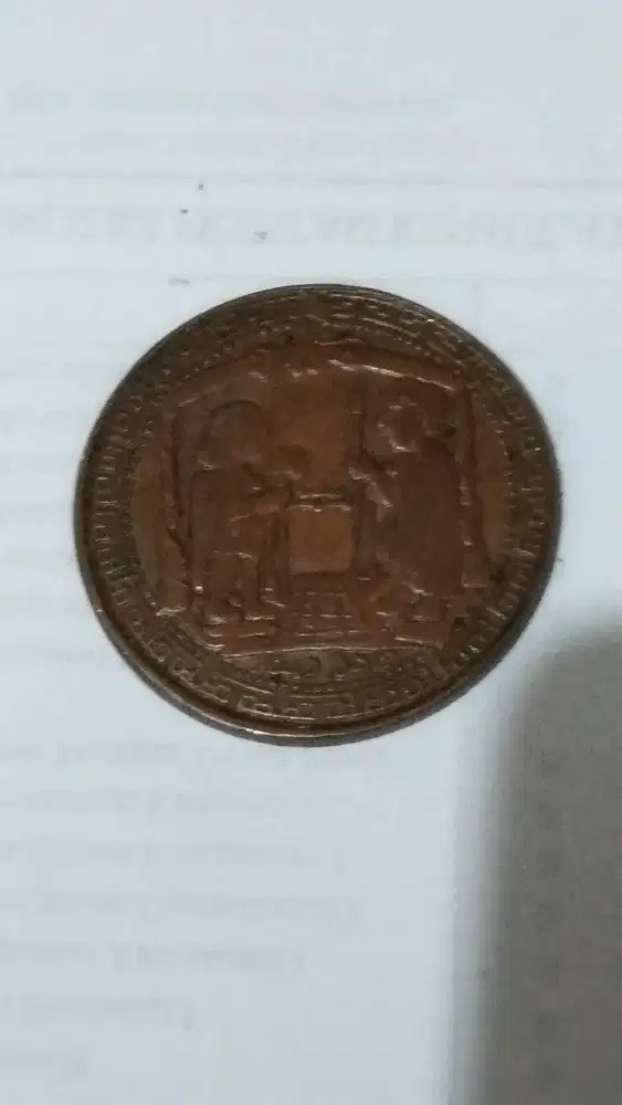 Koin kuno motif Kapal Nabi Nuh