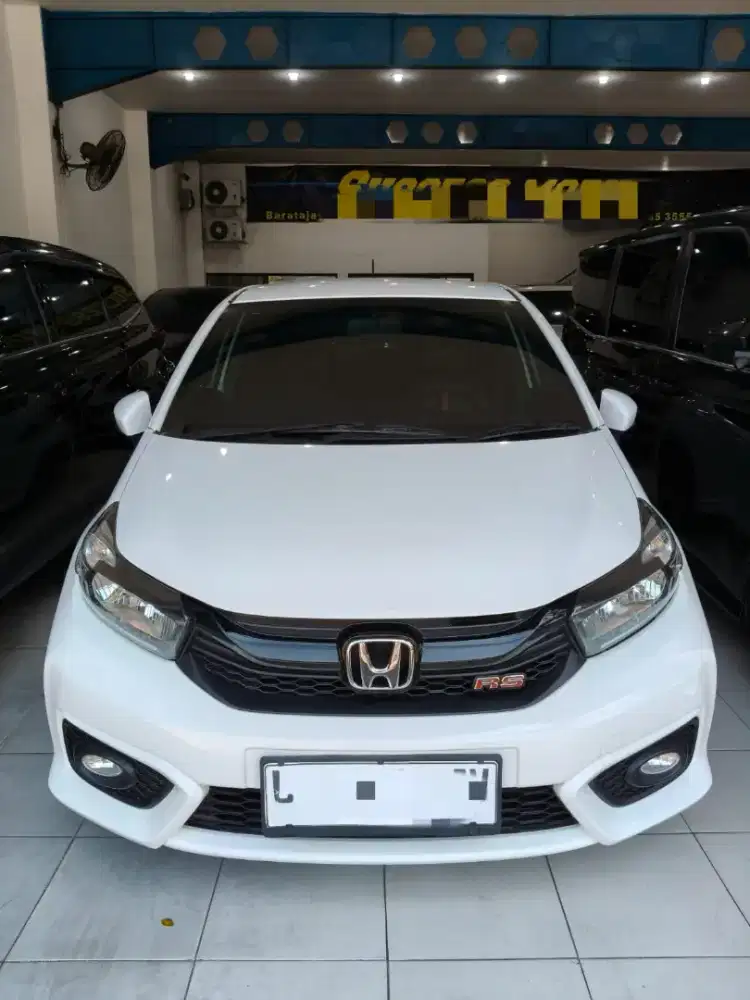 Honda Brio RS 2019 Matic Putih Favorit