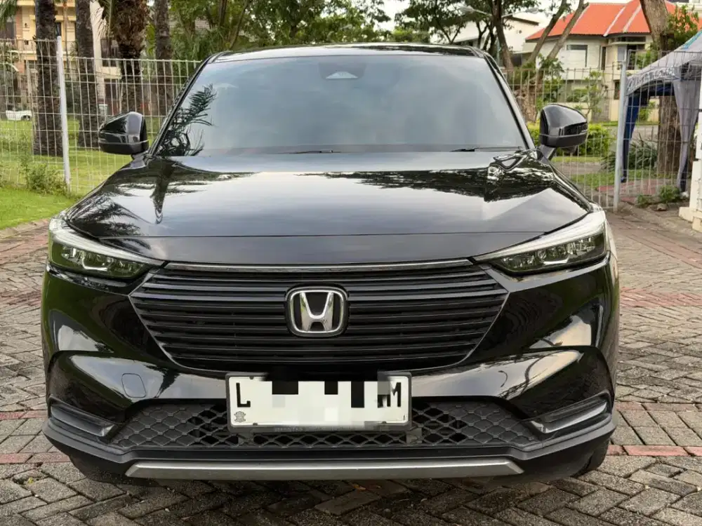 Honda HR-V SE 2023 Matic Hitam Mulus KM Low