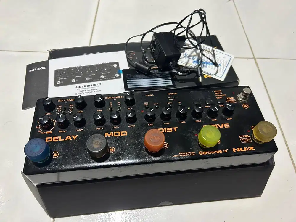 Efek gitar Nux Cerberus