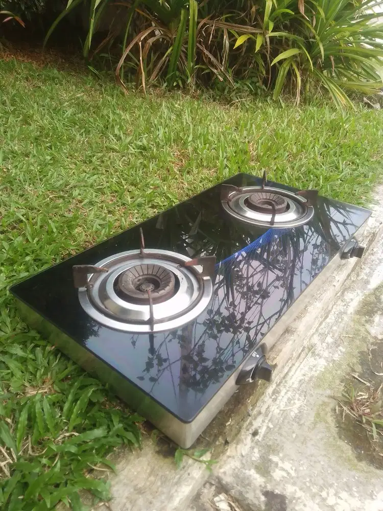 Kompor Gas Sanken SG363BX Mewah Permukaan Kaca Tempered Glass
