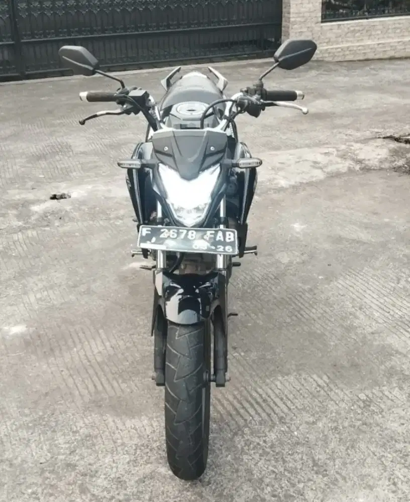 Honda cb 150 r th 2016