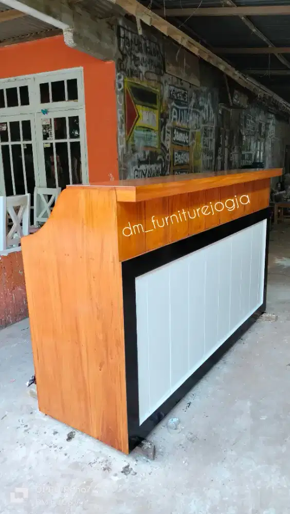 MEJA BAR MINIMALIS COSTUM