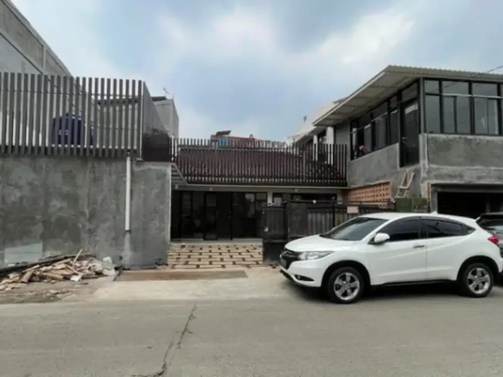 Disewakan tempat usaha rapi bagus strategis di jatiwaringin pondok gede