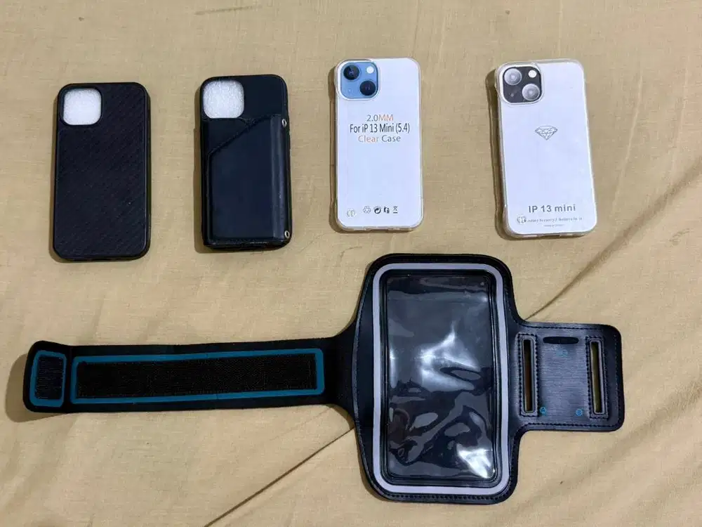 Jual Casing Second iPhone 13 Mini sepaket (NEGO)