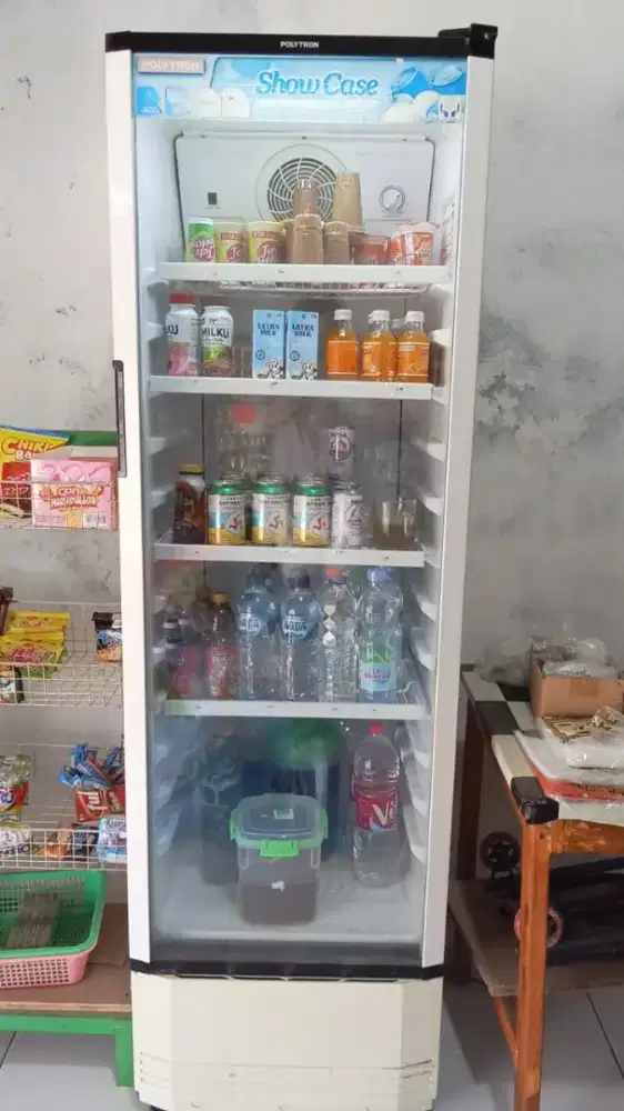Showcase Polytron 1 Pintu (Second like a new)