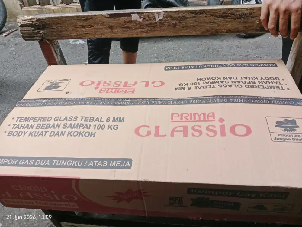 Kompor Kaca Glassio Anti Karat