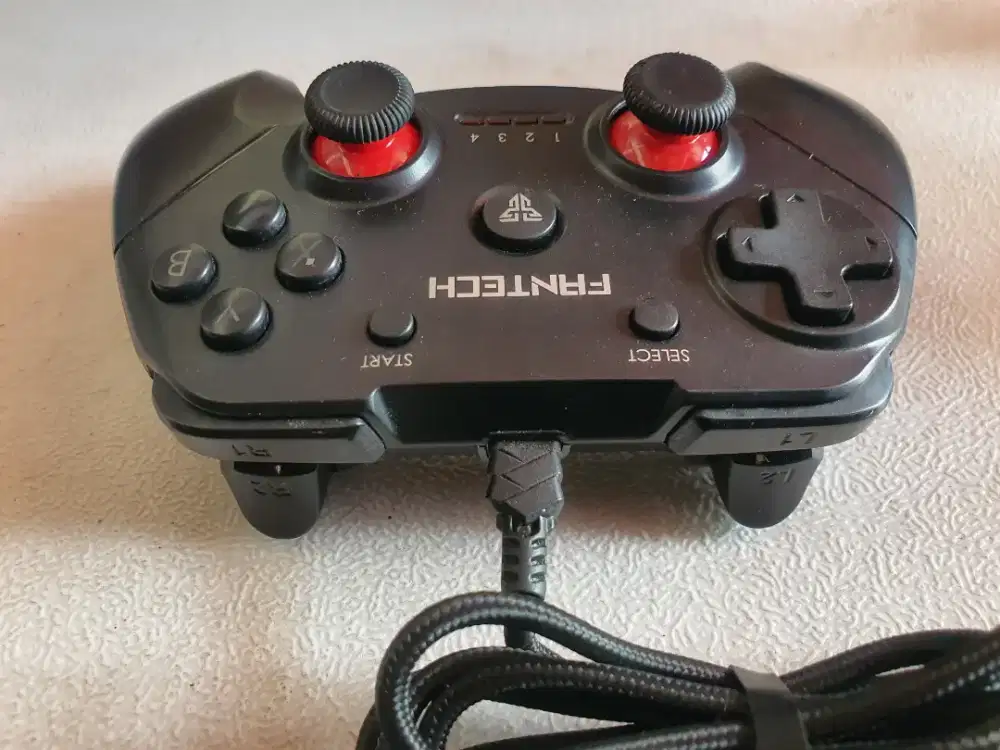 controller game kabel Fantech Revolver GP12
