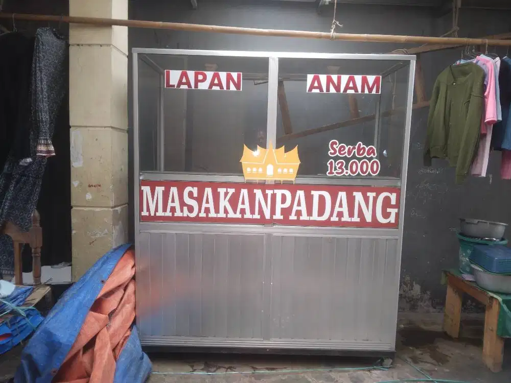 Etalase rumah makan