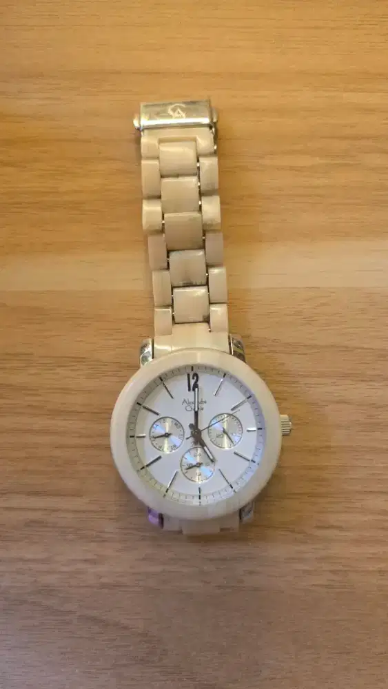 Jam tangan alexandre christie