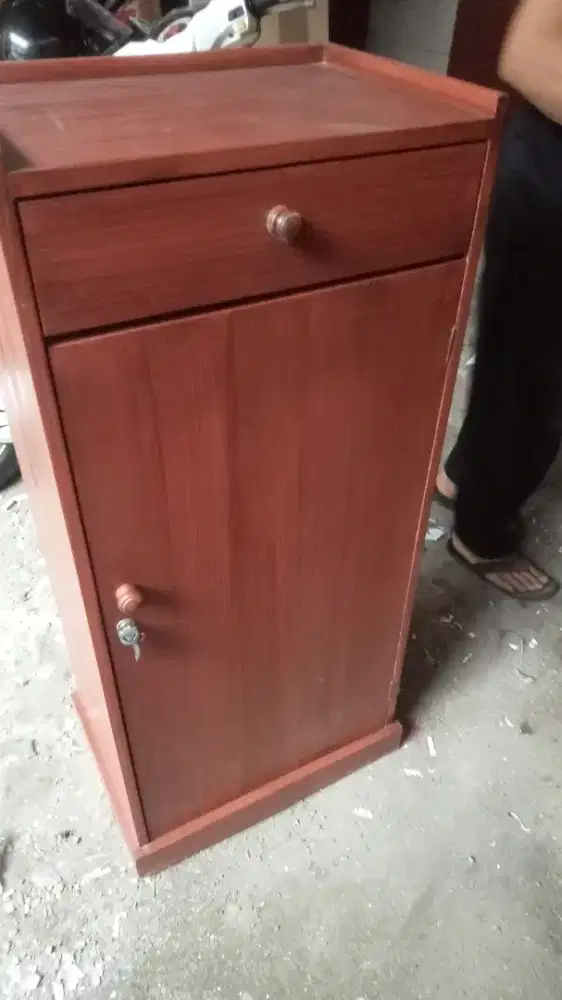 Lemari serbaguna