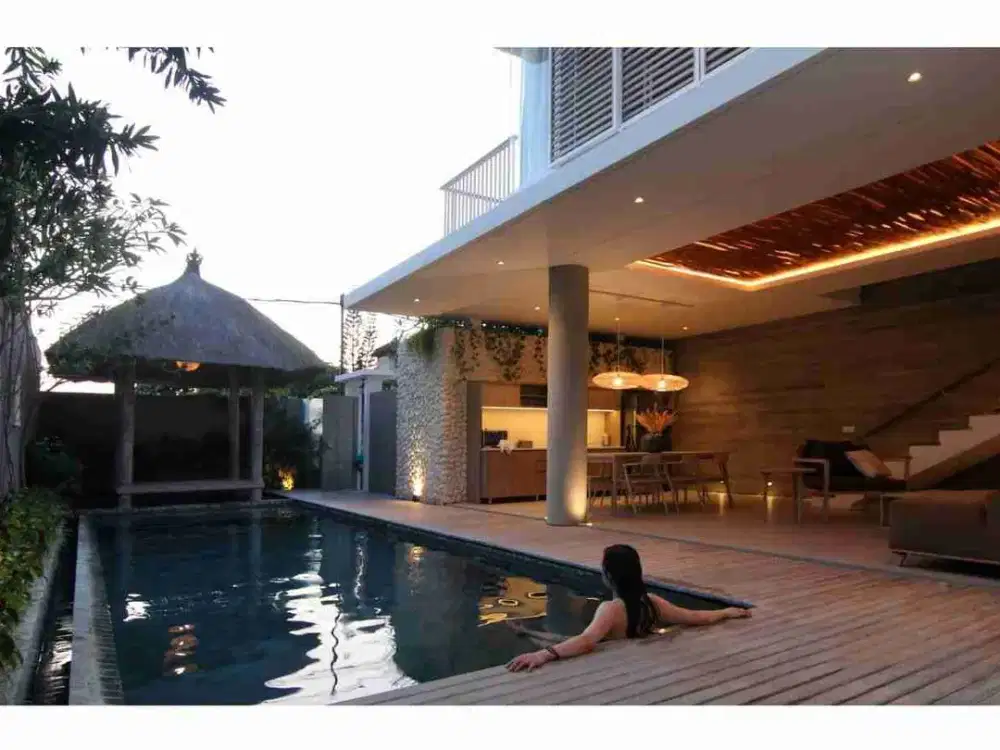 Villa Luxury 300 Meter ke Pantai Petitenget Seminyak - Thumbnail 5