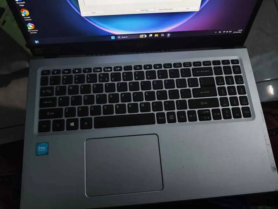Laptop ACER ASPIRE 3