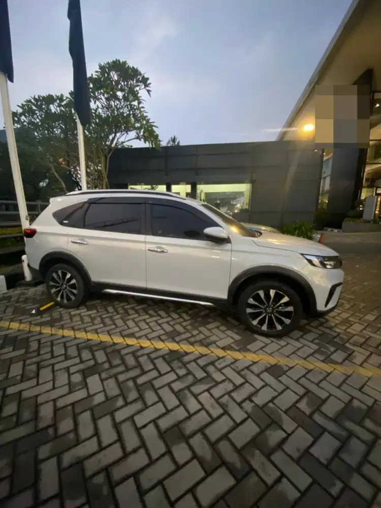 Honda BR-V 1.5 Prestige CVT 2022 Non Sensing, Pajak Hidup, Tangan Pert