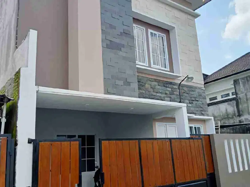 Di jual rumah baru siap huni di dekat RM Taman Sari Colomadu