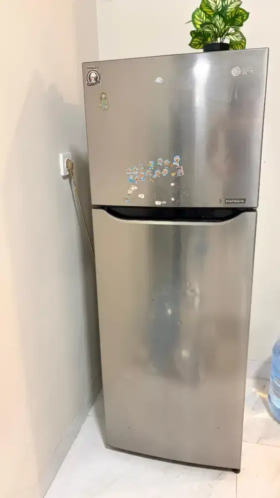 Kulkas LG smart inverter 2 pintu